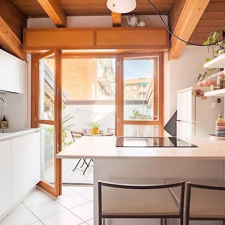 Le Domus Milano_Attic With Terrace Apartment Bagian luar foto